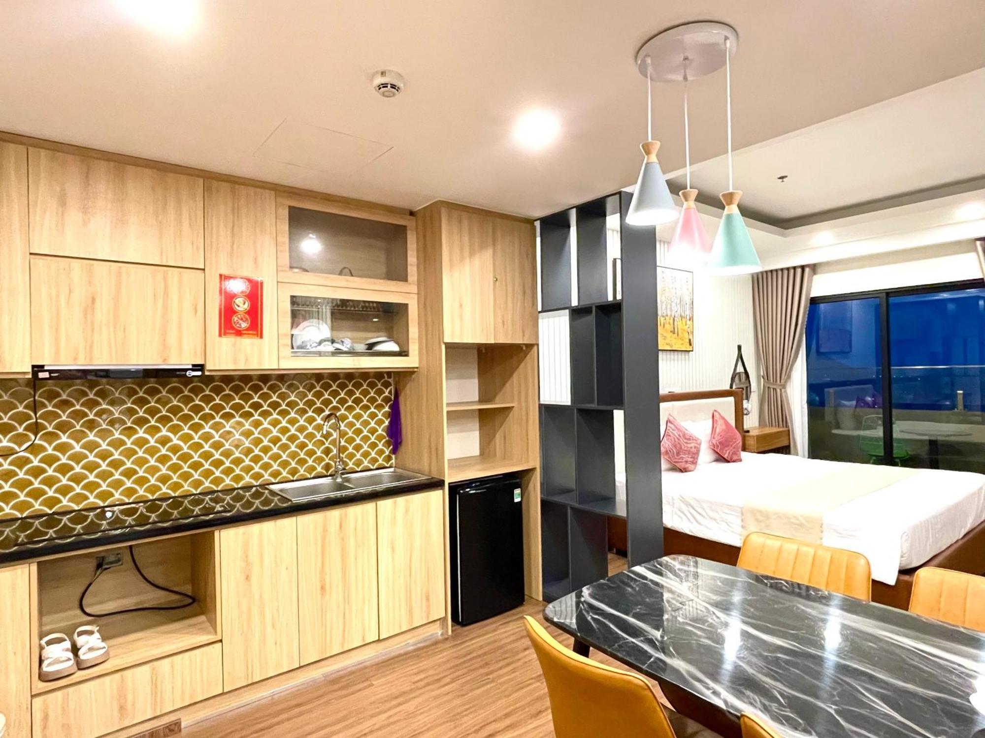 St Apartment - Flc Seatower Quy Nhon Exteriör bild